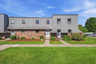 117 Beekman Dr, Agawam, MA 01001 - Photo 1