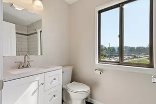 117 Beekman Dr, Agawam, MA 01001 - Photo 19
