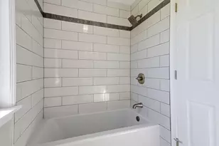 117 Beekman Dr, Agawam, MA 01001 - Photo 21