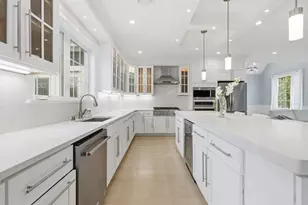 52 Ridgewood Rd, Milton, MA 02186 - Photo 11