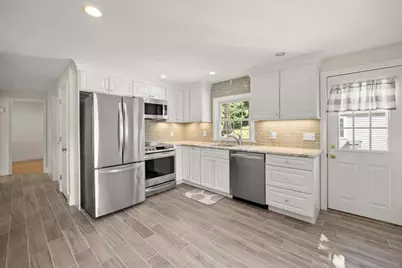 208 Matfield St, West Bridgewater, MA 02379 - Photo 9