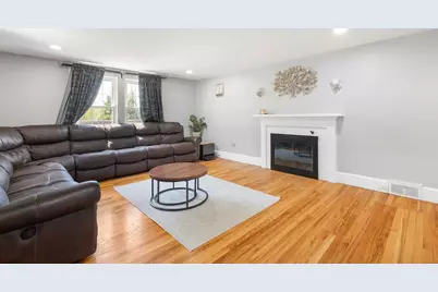 665 S Main St, Sharon, MA 02067 - Photo 5