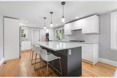 665 S Main St, Sharon, MA 02067 - Photo 7