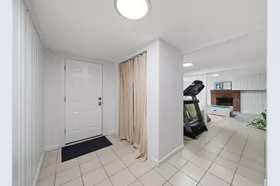 18 Travis Dr, Newton, MA 02467 - Photo 21