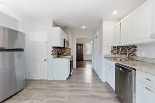 68 Brooks St, Worcester, MA 01606 - Photo 3