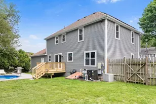 24 Lantern Ln, Milford, MA 01757 - Photo 27