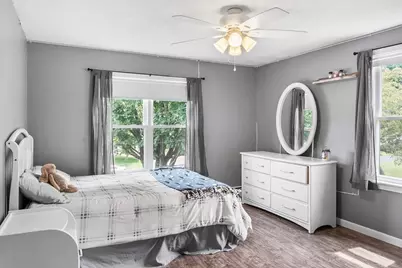 24 Lantern Ln, Milford, MA 01757 - Photo 21