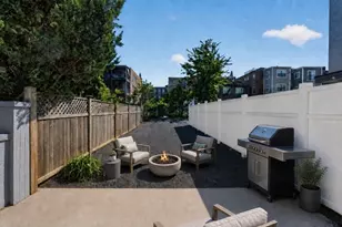 31 Everett St, Boston, MA 02128 - Photo 3