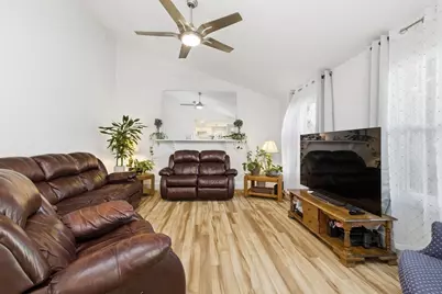 64 Dunbar St, Brockton, MA 02302 - Photo 5
