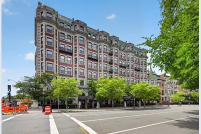 464 Commonwealth Ave #51, Boston, MA 02215 - Photo 1