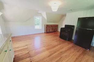 56 Cliff St, Plymouth, MA 02360 - Photo 5