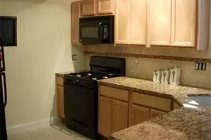35 Lee St, Cambridge, MA 02139 - Photo 3
