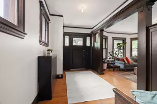 51 Manthorne Rd, Boston, MA 02132 - Photo 5