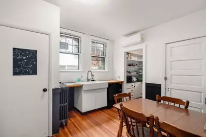 51 Manthorne Rd., Boston, MA 02132 - Photo 15