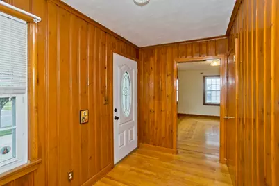 115 Bonneville Ave, Chicopee, MA 01013 - Photo 19