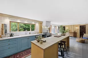 54 Meetinghouse Rd, Pelham, MA 01002 - Photo 17