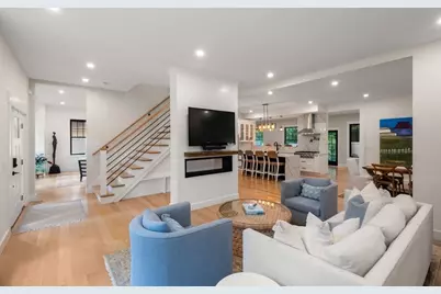 283 Walnut Street, Wellesley, MA 02481 - Photo 3