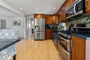 64 Paon Blvd, Wakefield, MA 01880 - Photo 5