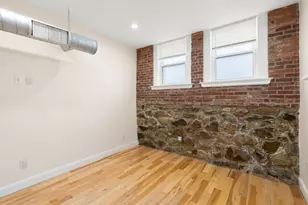 143 Burrill St, Swampscott, MA 01907 - Photo 23