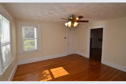 33 W Emerson St #1, Melrose, MA 02176 - Photo 15