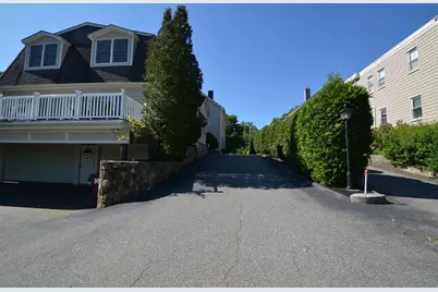 33 W Emerson St #1, Melrose, MA 02176 - Photo 7