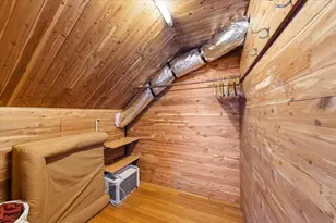 89 Melrose Ave, Needham, MA 02492 - Photo 23