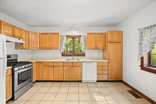 30 Sea Breeze Dr, Bourne, MA 02532 - Photo 15