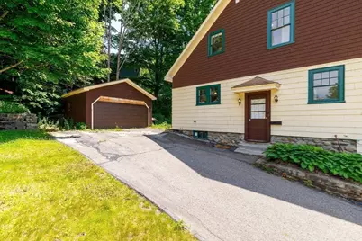 603 Chandler St, Worcester, MA 01602 - Photo 27