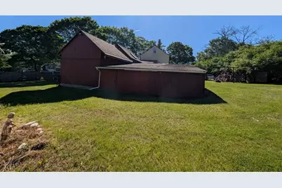 440 Old Somerset Ave, Dighton, MA 02764 - Photo 5