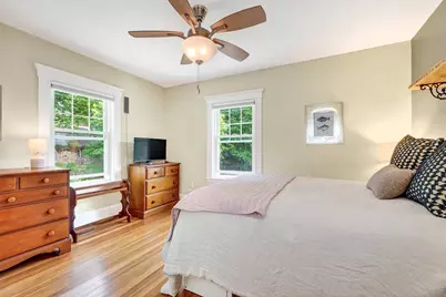45 Maple Rd, Melrose, MA 02176 - Photo 23