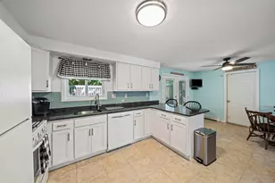 6 Country Way, Marshfield, MA 02050 - Photo 9