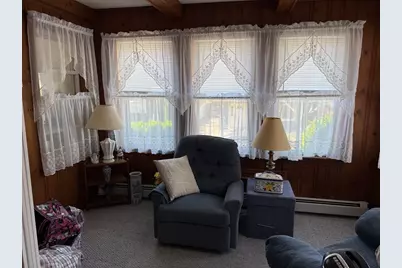 8 Lincoln Ct, Saugus, MA 01906 - Photo 15