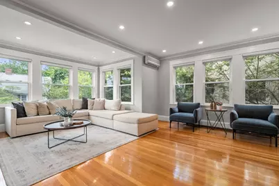 264 Mason Ter, Brookline, MA 02446 - Photo 3