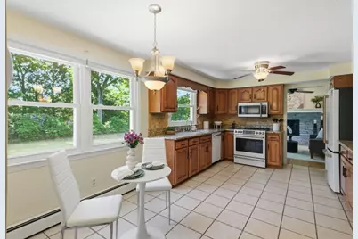 3 Beechwood Dr, Wilbraham, MA 01095 - Photo 11