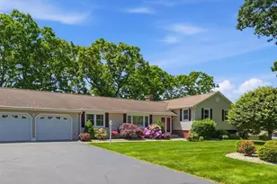 3 Beechwood Dr, Wilbraham, MA 01095 - Photo 1
