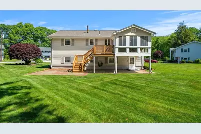 14 Belmont Rd, Burlington, MA 01803 - Photo 35
