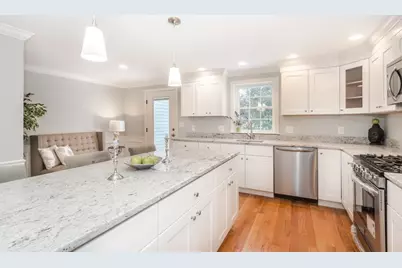 21 Franklin #21, Arlington, MA 02474 - Photo 3