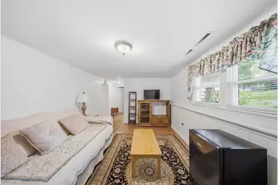 35 Purdue Dr, Milford, MA 01757 - Photo 21