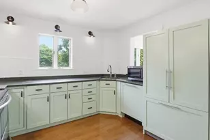 98 Walnut St, North Brookfield, MA 01535 - Photo 15