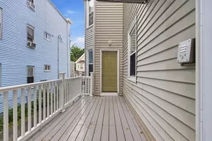 15 Drummond St, Boston, MA 02121 - Photo 17