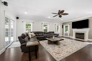 3 Crossman Ln, Danvers, MA 01923 - Photo 9
