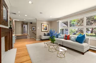 176 Paulson Rd, Newton, MA 02468 - Photo 3