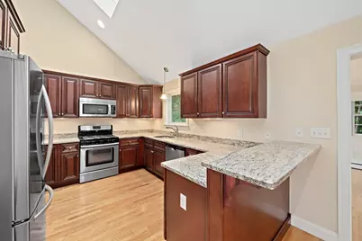 14 Sugar Maple Cir #14, Hanover, MA 02339 - Photo 3