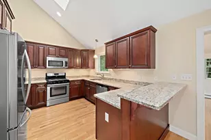 14 Sugar Maple Cir, Hanover, MA 02339 - Photo 3