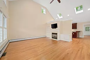 14 Sugar Maple Cir, Hanover, MA 02339 - Photo 9