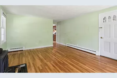 79 Spencer St, Agawam, MA 01001 - Photo 7