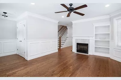 20B Hawthorne #20B, Boston, MA 02119 - Photo 3