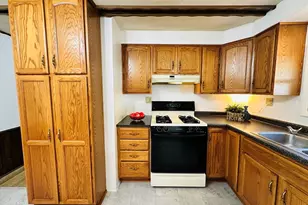 22 Contessa Dr, Springfield, MA 01119 - Photo 7