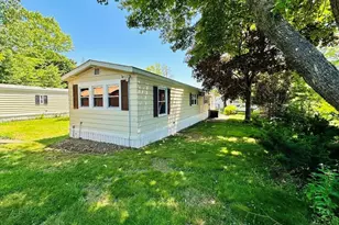 22 Contessa Dr, Springfield, MA 01119 - Photo 31