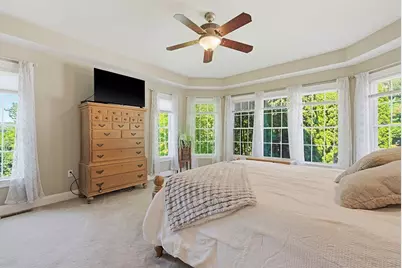135 Pokanoket Path, Wrentham, MA 02093 - Photo 17
